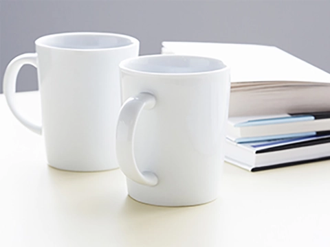 長時間のデスクワークは１時間に１度の休憩を。