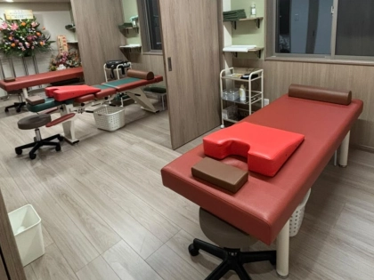 紡ぎ五條鍼灸接骨院の写真2